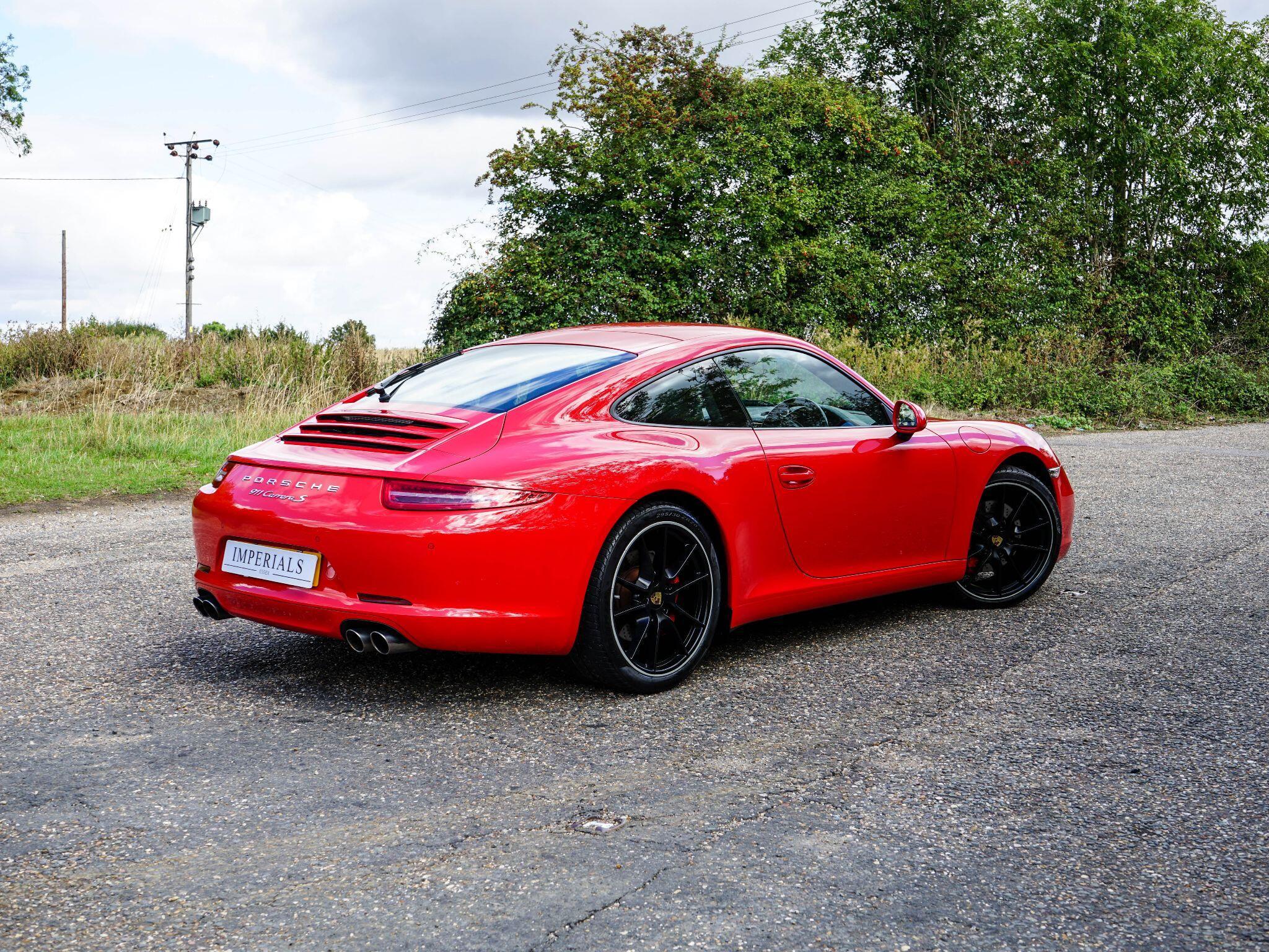 Porsche 911 3.8 991 Carrera S PDK Euro 5 (s/s) 2dr — photo 4