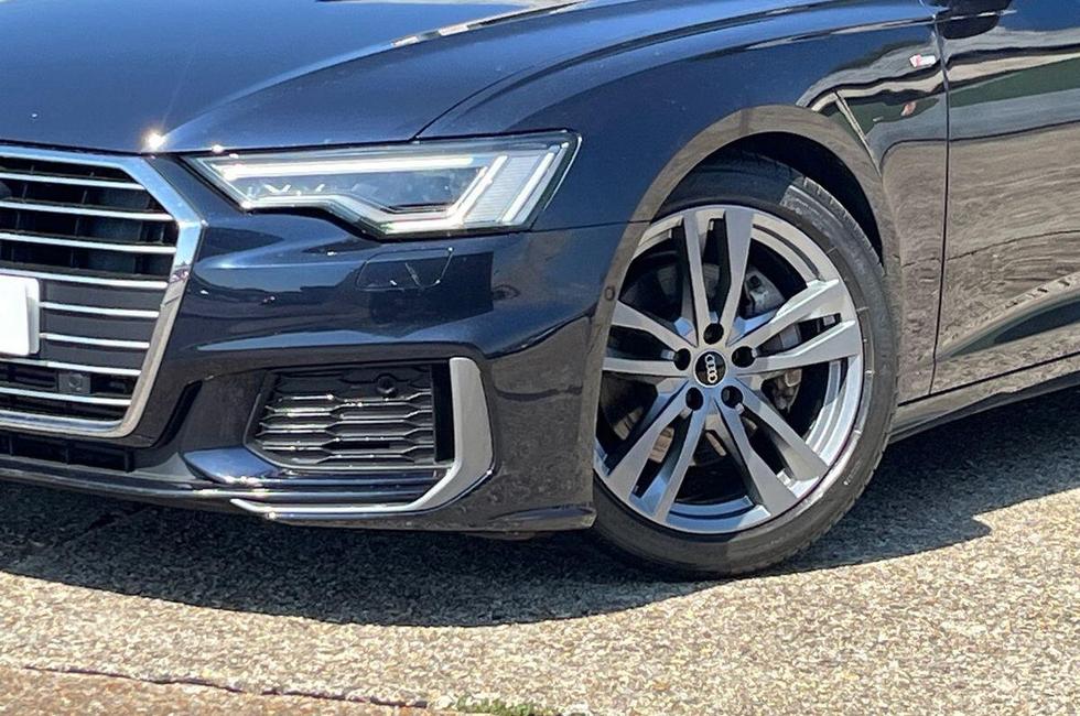 Audi A6 Photo at-3b3e3dadda1243599005ee7d28fac5fc.jpg
