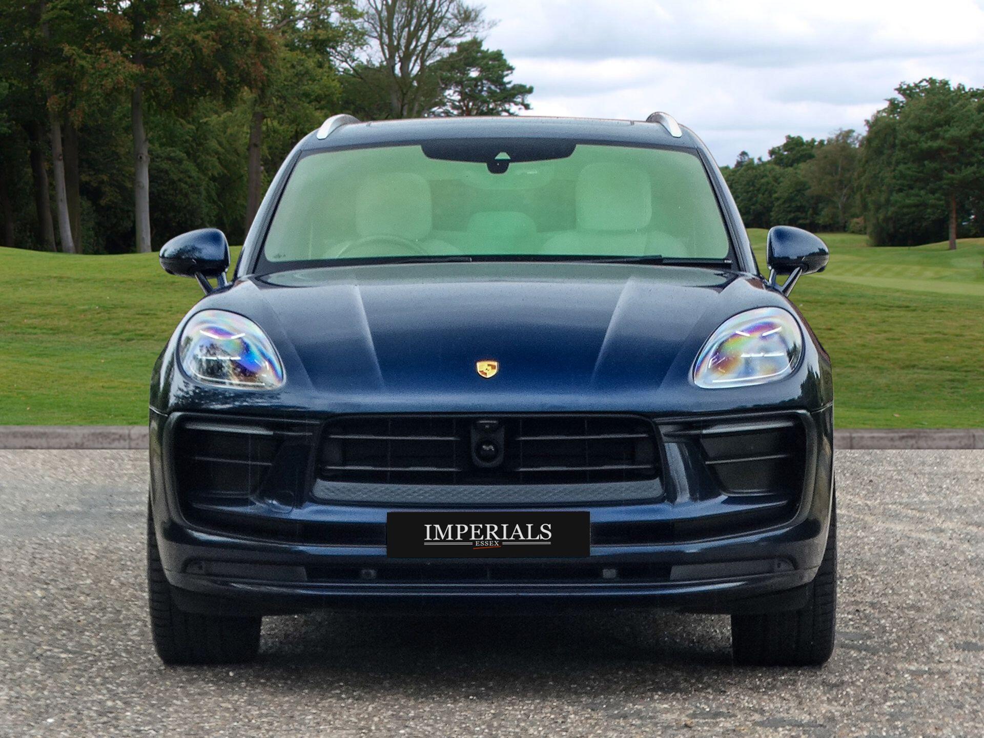 Porsche Macan 2.0T PDK 4WD Euro 6 (s/s) 5dr — photo 10