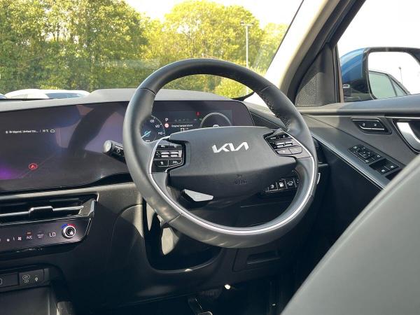 Kia Niro Photo at-3b6d2563f0cc4650969adb2a52809b22.jpg