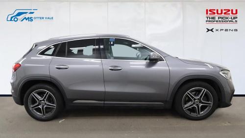 Mercedes-Benz GLA-CLASS Photo at-3b9d743699754f2c9f5087f786a43078.jpg