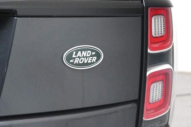 Land Rover RANGE ROVER Photo at-3bbb2ac541fb49d8bf0bebc8654c6a29.jpg