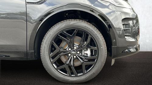 Land Rover Discovery Sport Photo at-3c0ca9b6eeef480a907f98bdc7e04f63.jpg