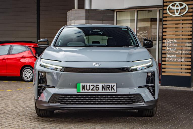 Used Toyota C-HR+ WU26NRK 8