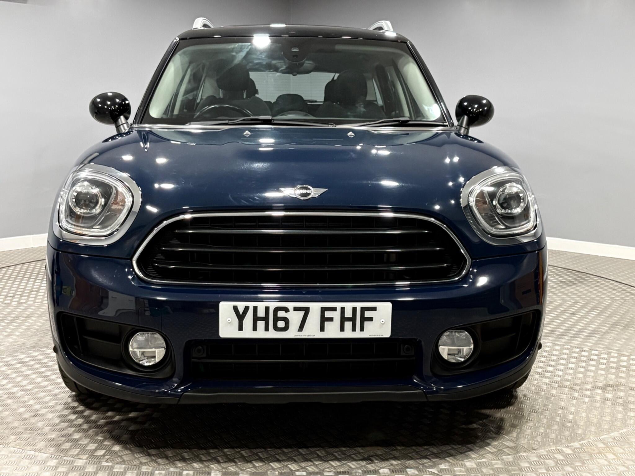 2017 Mini Countryman thumbnail 8