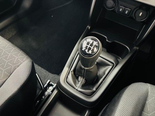 Suzuki Swift Photo at-3c4720acebce465cae270b409c960d54.jpg