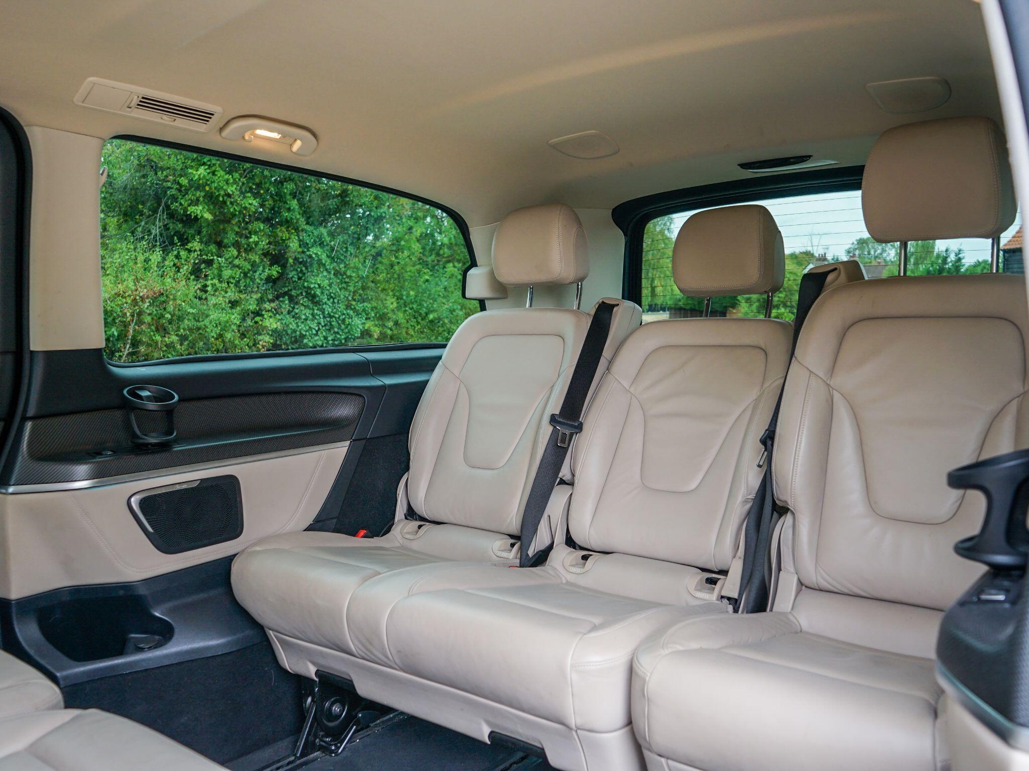 Mercedes-Benz V Class 2.0 V300d AMG Line G-Tronic+ Euro 6 (s/s) 5dr XLWB — photo 12
