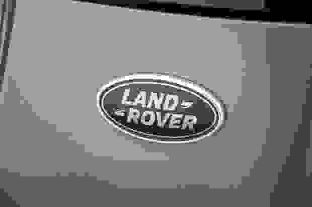 Land Rover RANGE ROVER VELAR Photo at-3c6678d399c84c54910d45359725bb4c.jpg