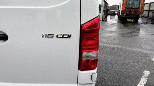Mercedes-Benz Vito Photo at-3c782bda4d564816b873fe0b22da11b7.jpg