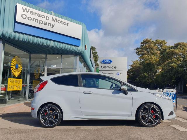 Used Ford Fiesta EX16VFU 8