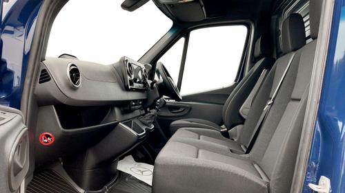Mercedes-Benz Sprinter Photo at-3c8b7010a0844b739b2b5877e1f08c6f.jpg