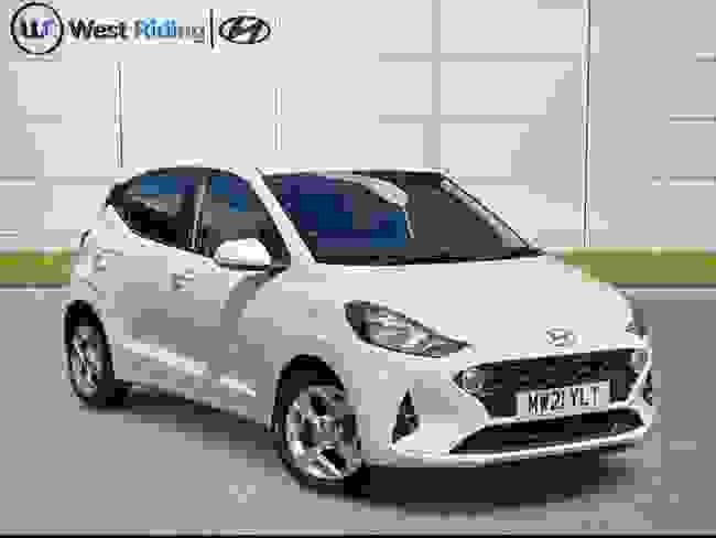 Used 2021 Hyundai i10 1.0 SE Connect Euro 6 (s/s) 5dr White at West Riding