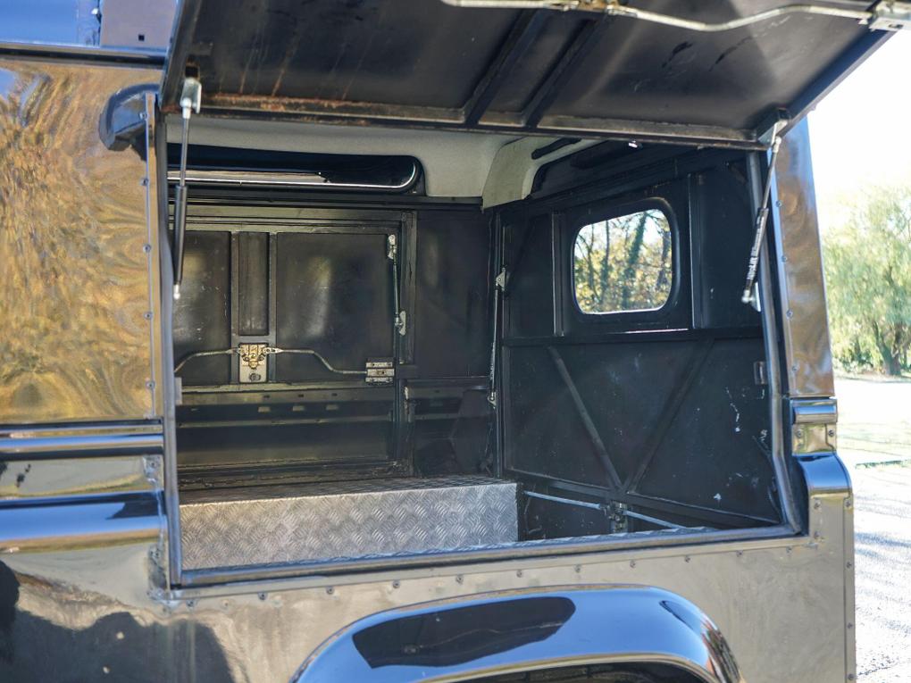 Used Land Rover Defender 90 DA13VSZ 14