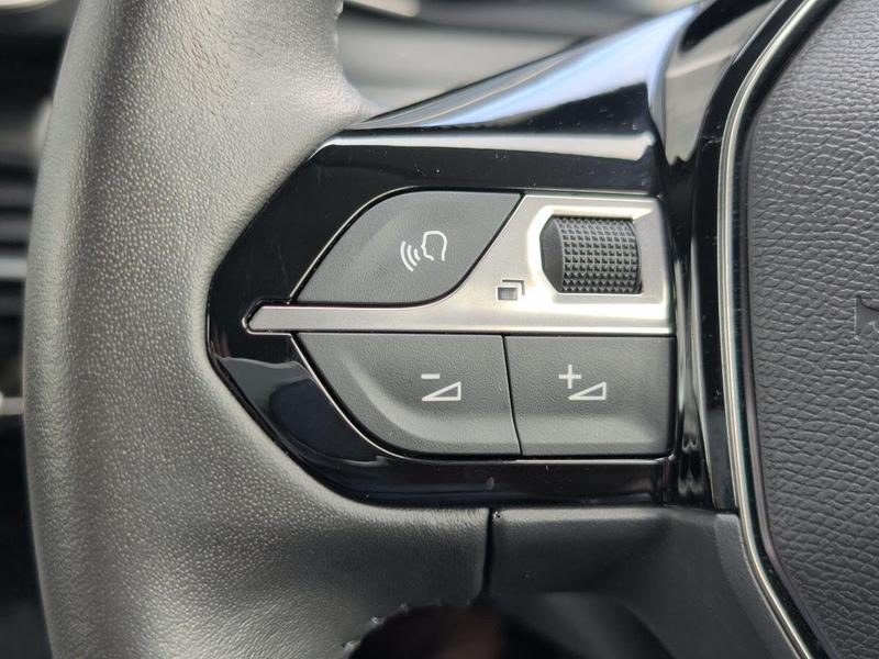 Used Peugeot 208 MC24HJV 36