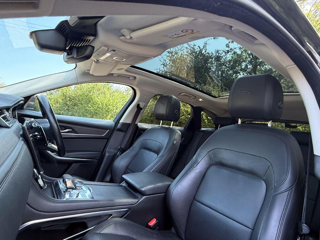 Used Jaguar F-PACE VU21CZX 11