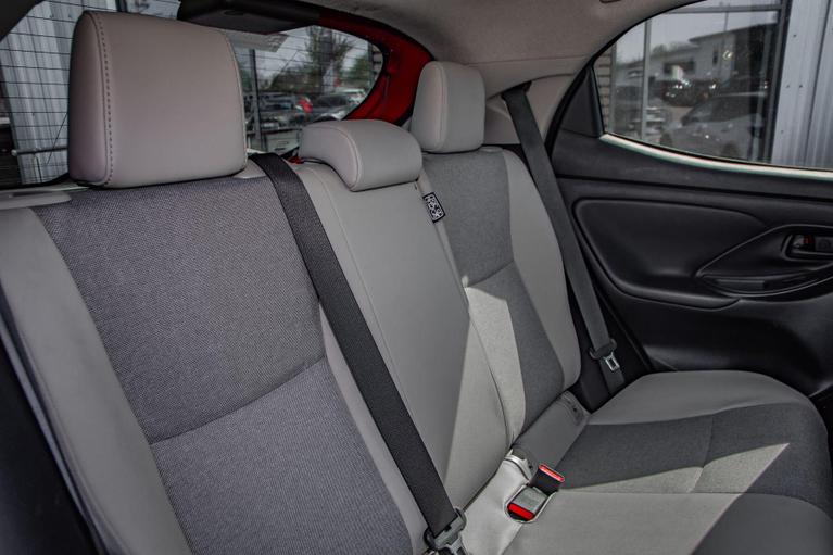 Used Toyota Yaris WU72NZK 11