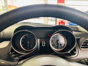 Suzuki Swift Photo 34