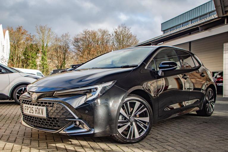 Used Toyota Corolla FP25HXV 8