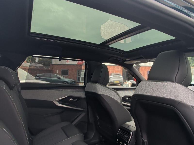 Used Peugeot 5008 202609035684391 44