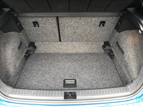 SEAT Arona Photo at-3d3bbbdd39004f13b3fad8a6cea7d644.jpg