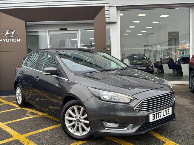 Used 2017 Ford Focus 1.5T EcoBoost Titanium Euro 6 (s/s) 5dr at West Riding