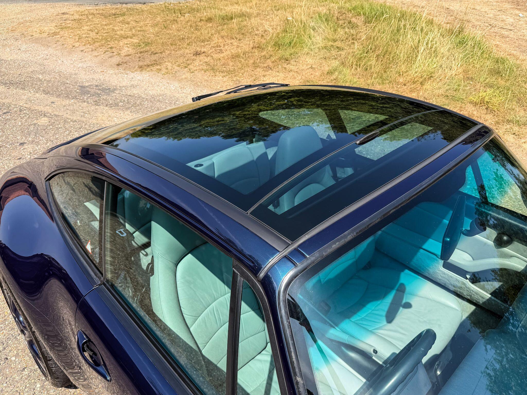 Porsche 911 3.6 993 Targa 2dr Petrol Automatic (285 bhp) — photo 9