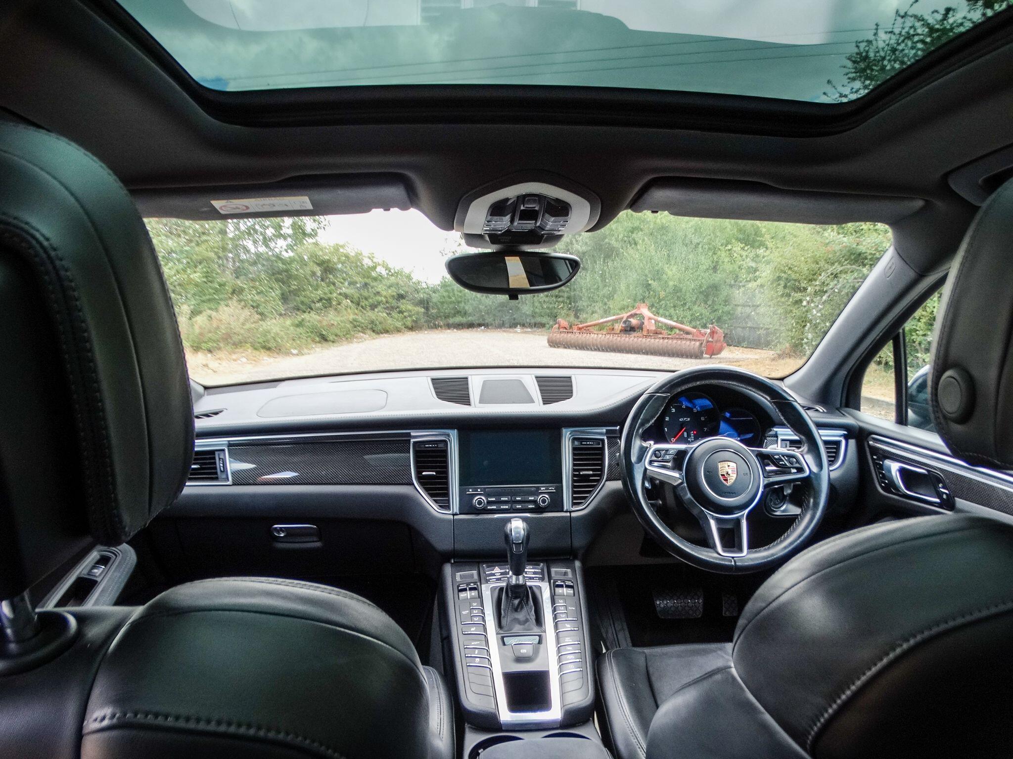 Porsche Macan 3.0T V6 GTS PDK 4WD Euro 6 (s/s) 5dr — photo 15