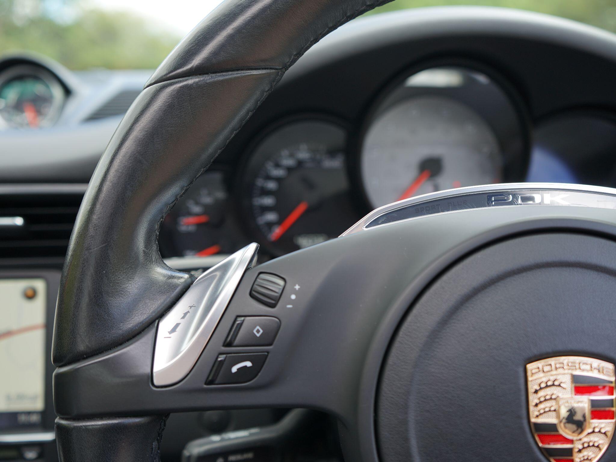 Porsche 911 3.8 991 Carrera S PDK Euro 5 (s/s) 2dr — photo 38