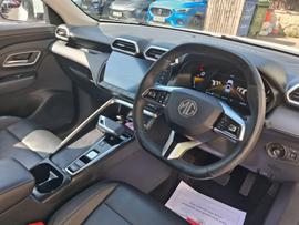 MG MG ZS Photo 8
