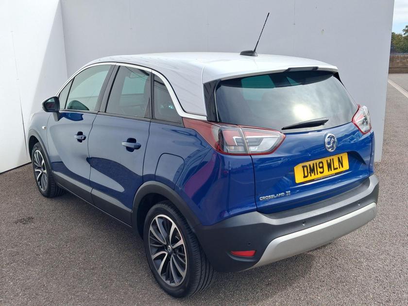 Vauxhall Crossland X Photo at-3e06a7d879f9431cb4b2d99e0a5785f9.jpg