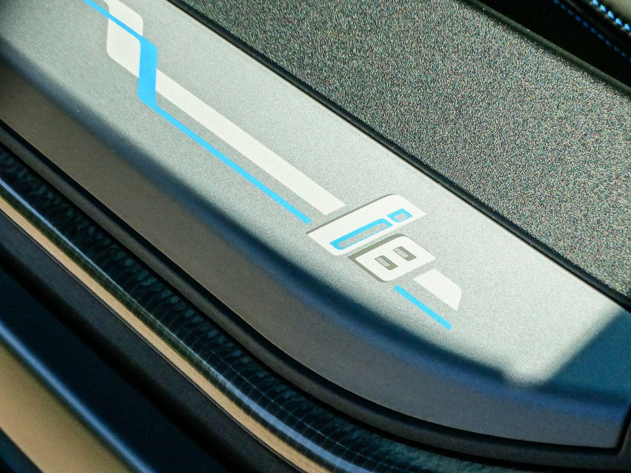 BMW i8 1.5 7.1kWh Auto 4WD Euro 6 (s/s) 2dr — photo 13