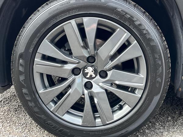 Used Peugeot 2008 BV67AKO 16