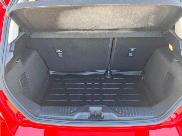 Ford Fiesta Photo at-3e40b1a526ec49eebb56fc4ce6b0ed32.jpg