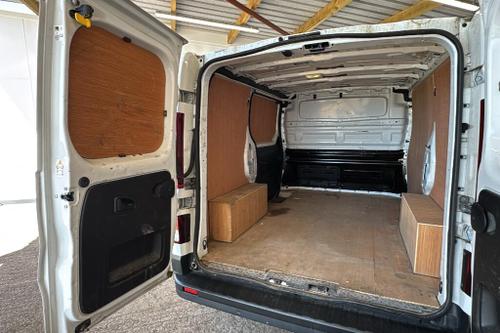 Renault TRAFIC Photo at-3e436b235697411886026a6f15fc7f39.jpg