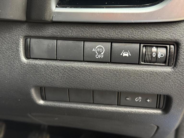 Used Nissan Qashqai WR71JWY 15