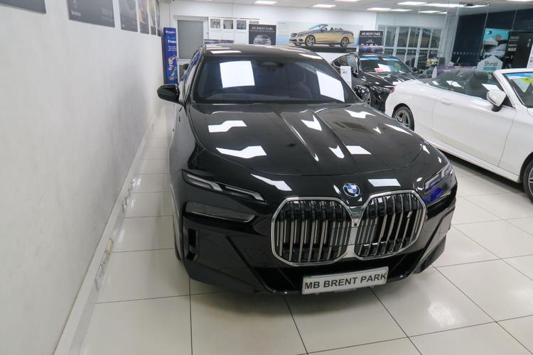 Used BMW i7 GV24SMU 4