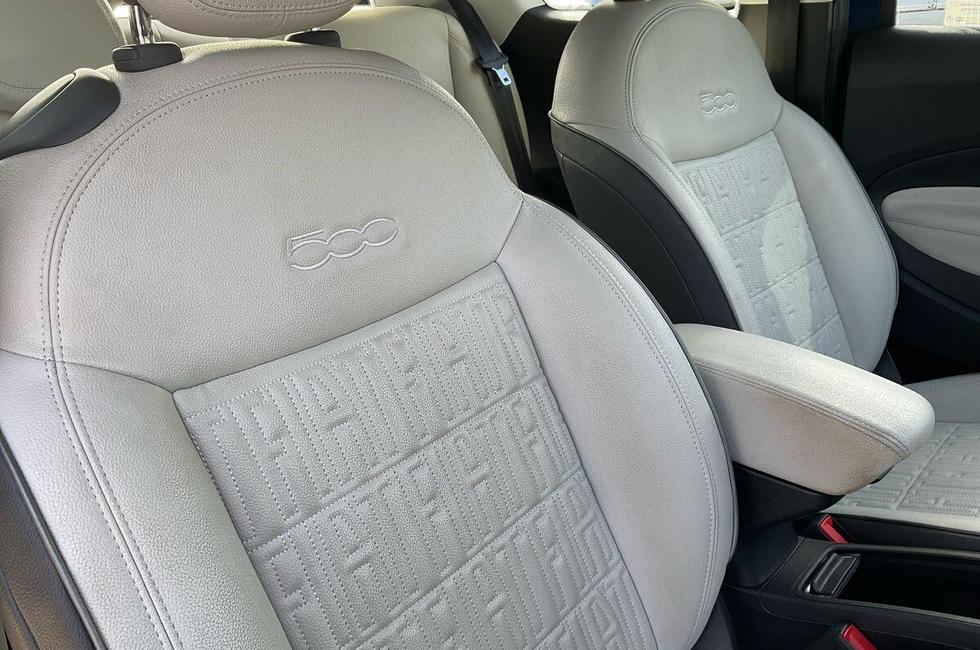 Fiat 500e C Photo at-3e97afef81af44549e69b4e3a931e2c0.jpg