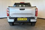 Isuzu D-MAX Photo 7