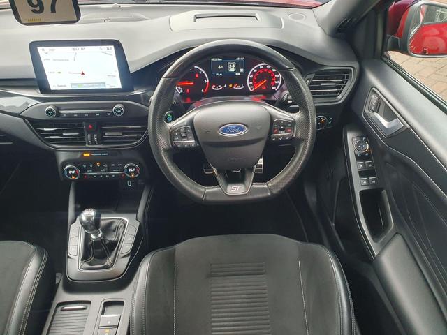 Used Ford Focus EF70CGO 18