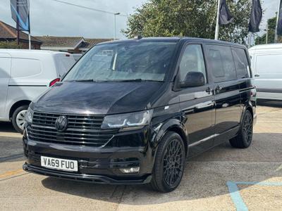 Used 2020 Volkswagen Transporter 2.0 TDI T32 Highline Kombi DSG FWD SWB Euro 6 (s/s) 5dr at MBNI