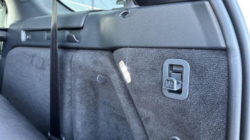 Land Rover Discovery Photo at-3ede962be76046688fe877664f961158.jpg