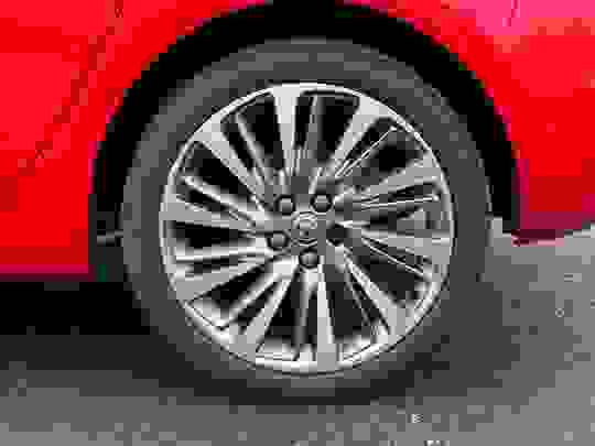 Vauxhall Astra Photo at-3f5f63803a0749e69138d4621000cbb3.jpg