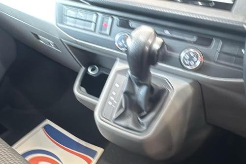 Volkswagen TRANSPORTER Photo at-3f7094e41e8947baa9cddd0174c0b366.jpg