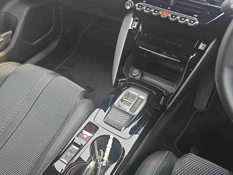 Used Peugeot E-2008 202602109822543 24