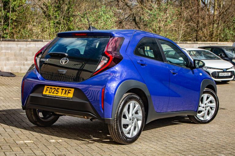 Used Toyota Aygo X FD25TXF 2