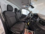 Renault TRAFIC Photo 19