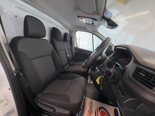 Renault TRAFIC Photo at-3fd1f4f3e8f0485c99c89b20d3c95aeb.jpg