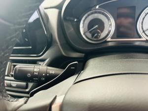 Suzuki S-Cross Photo 36