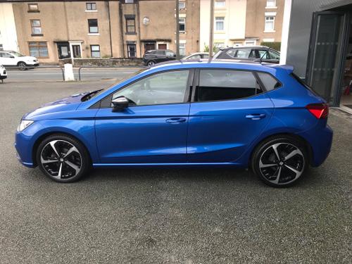 SEAT Ibiza Photo at-3fe05b8ca0974217afd99b3aa675105c.jpg