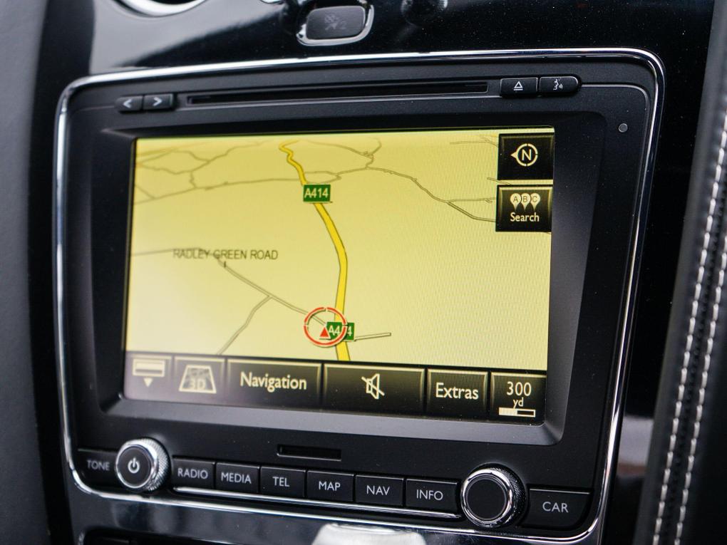 Used Bentley Continental LJ16XAW 24